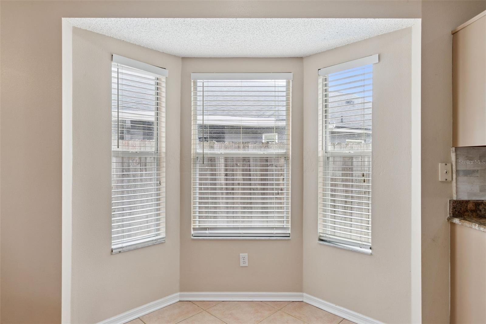 CAMBRIDGE COMMONS - Residential