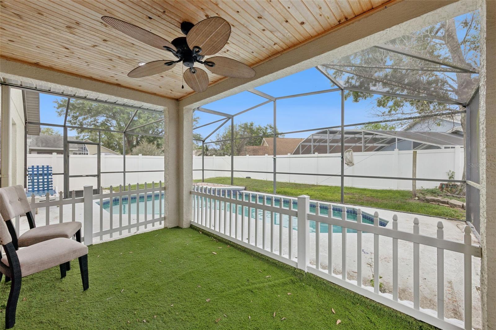 CAMBRIDGE COMMONS - Residential