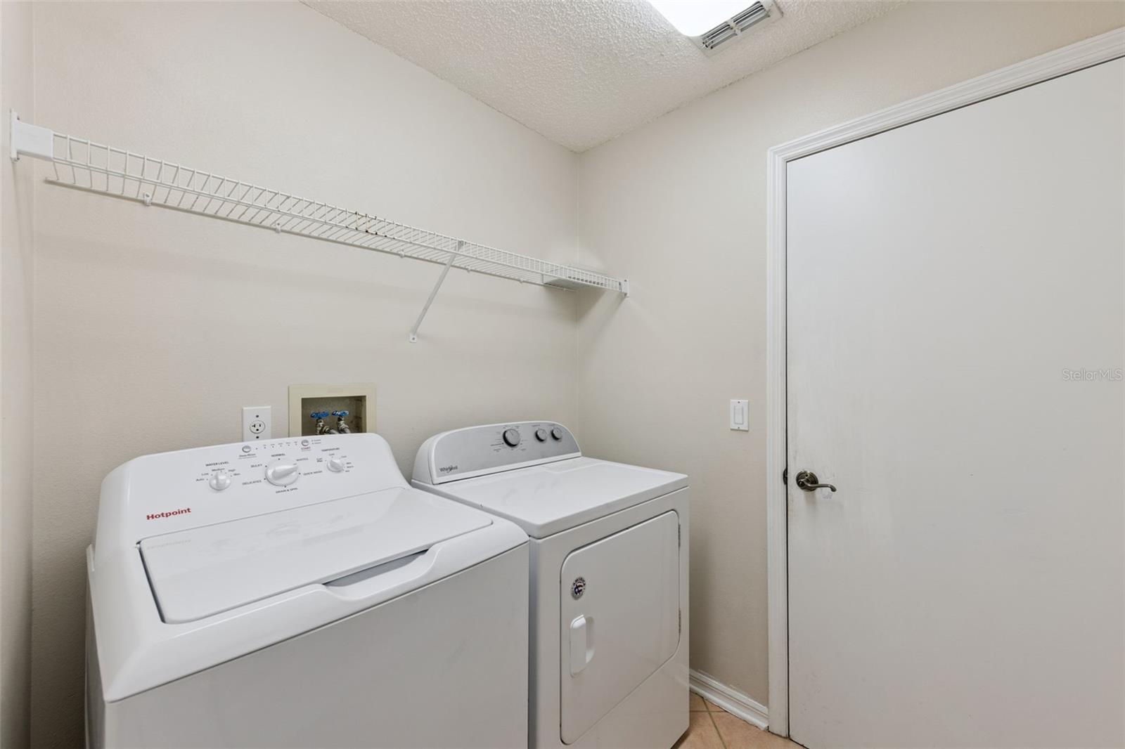 CAMBRIDGE COMMONS - Residential