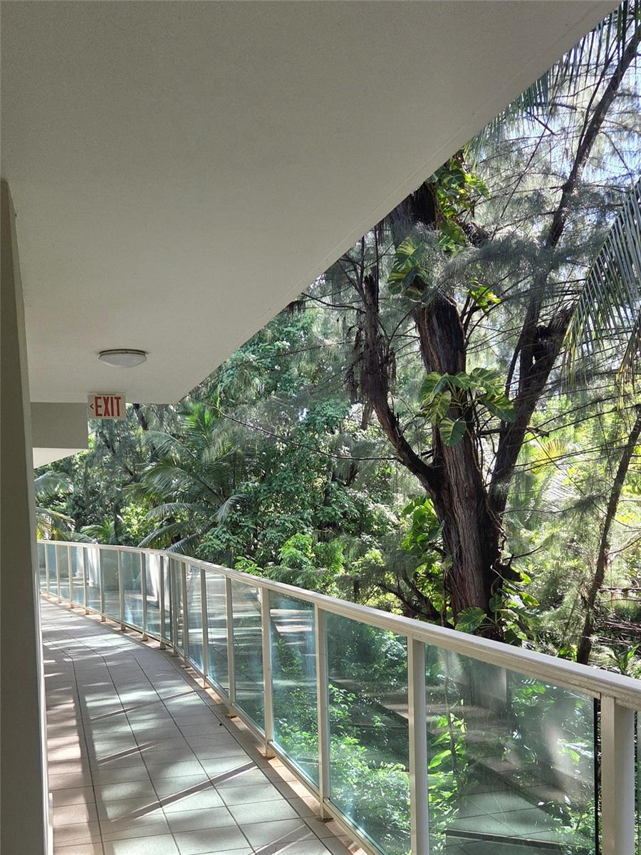 COND GRAND BAY BEACH - Residential