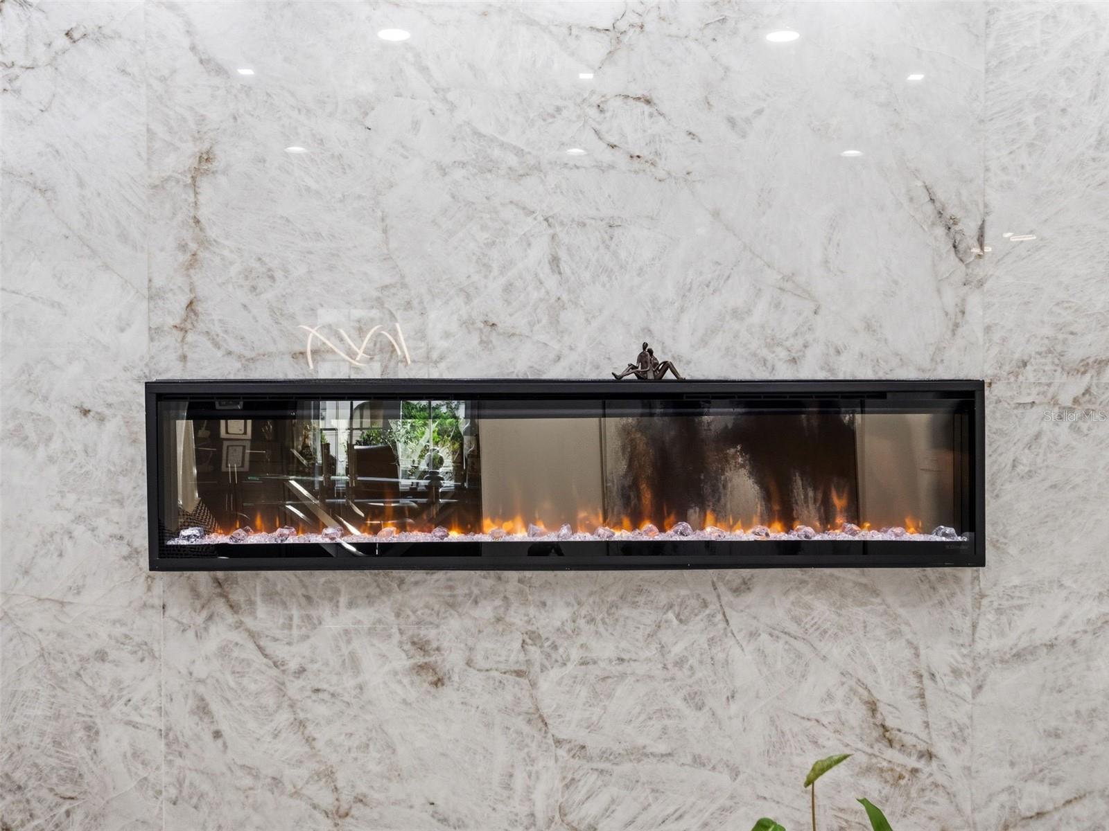 COACH HOMES/KENSINGTON SHORES - Residential