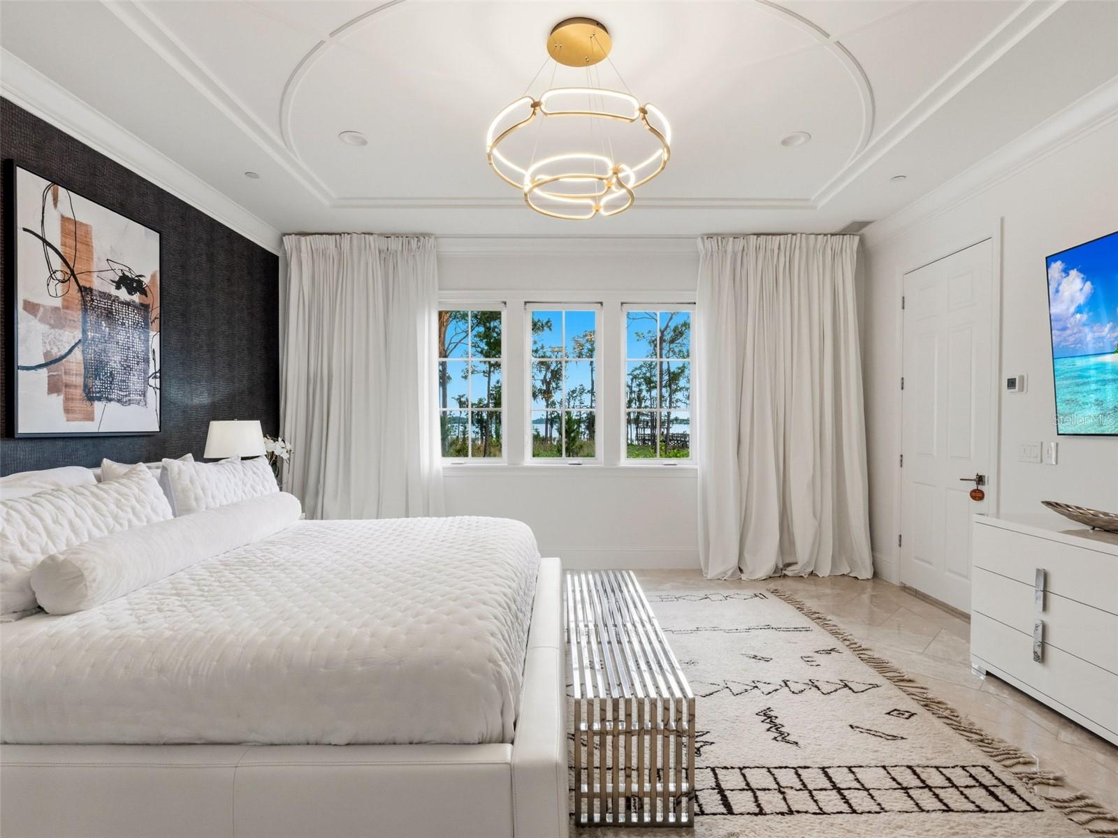COACH HOMES/KENSINGTON SHORES - Residential