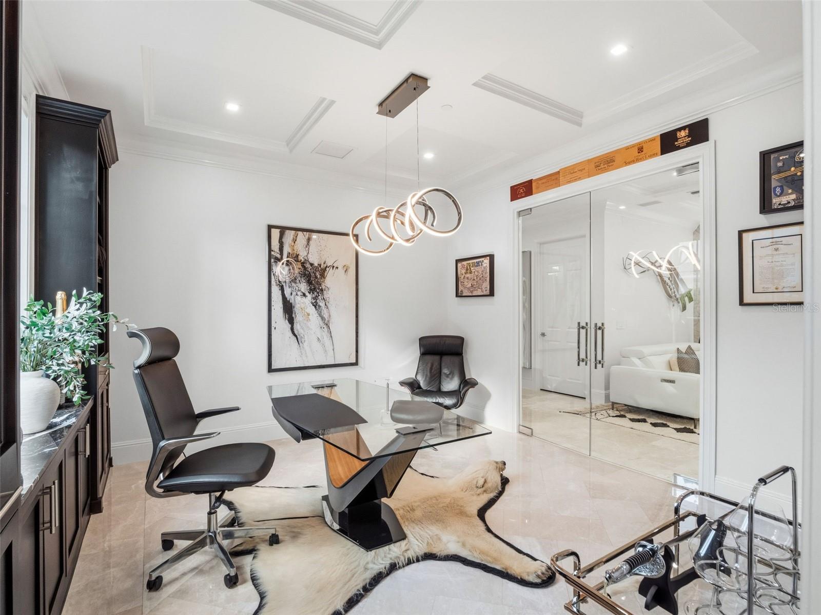 COACH HOMES/KENSINGTON SHORES - Residential