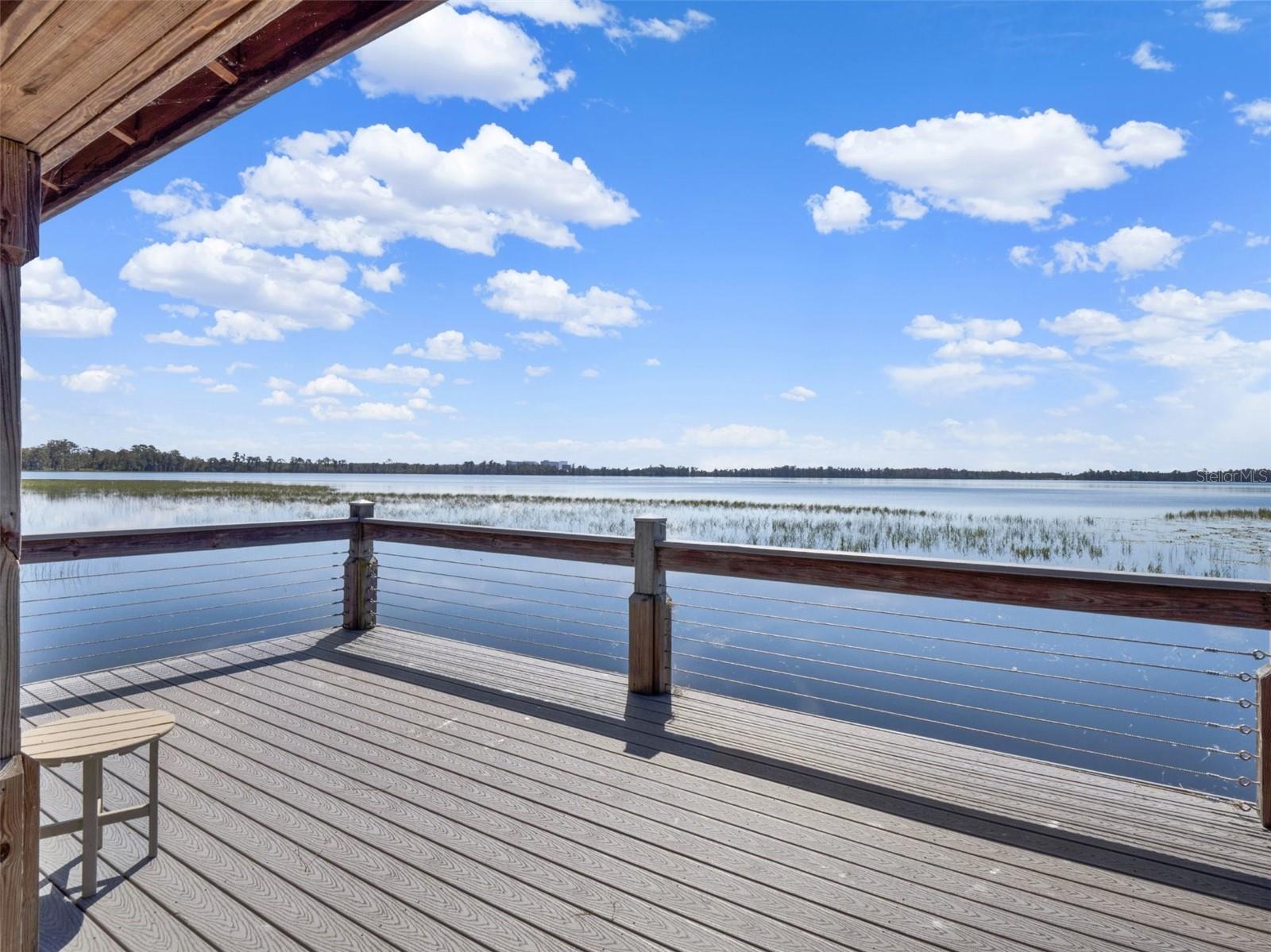 COACH HOMES/KENSINGTON SHORES - Residential