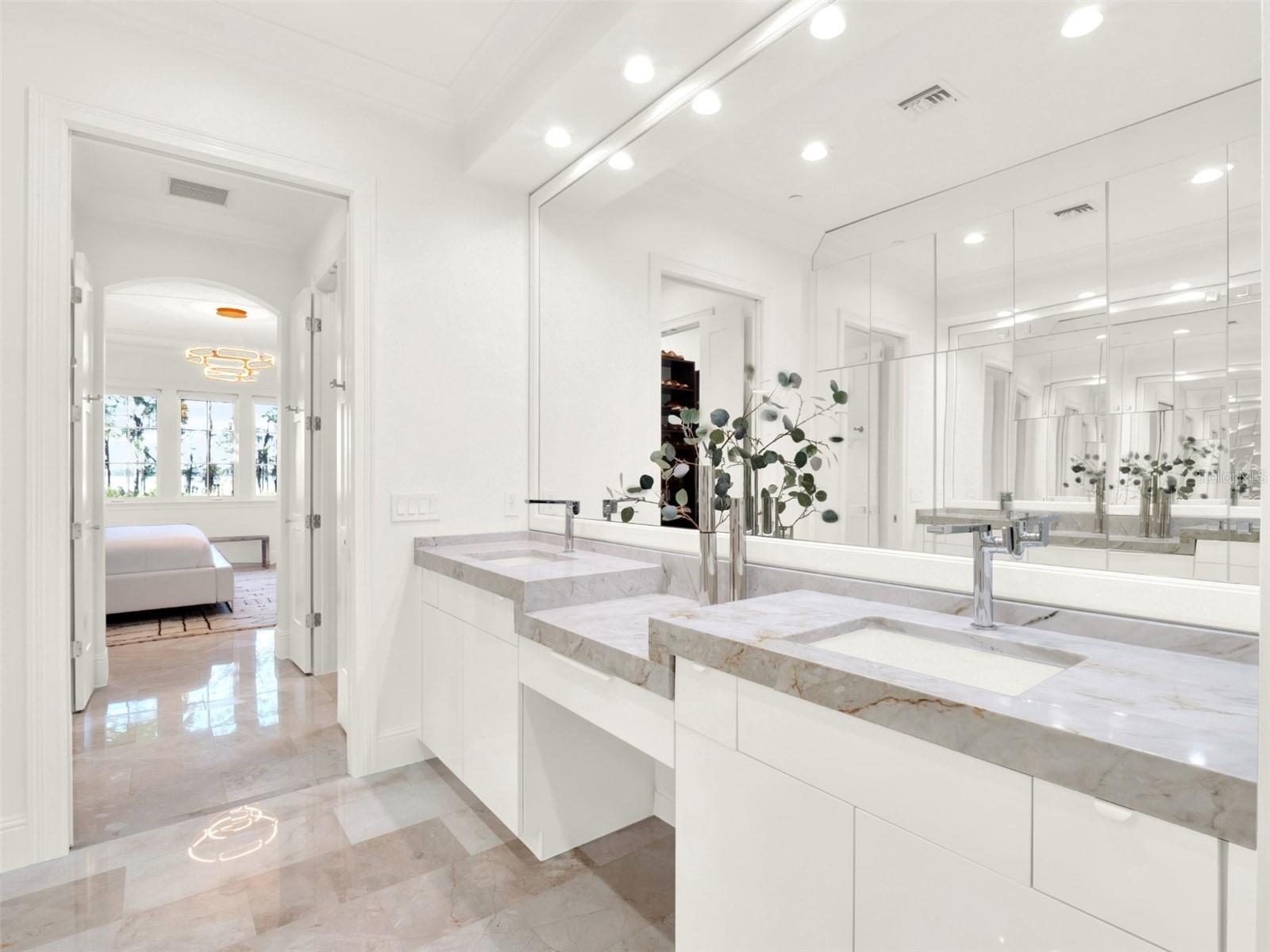 COACH HOMES/KENSINGTON SHORES - Residential