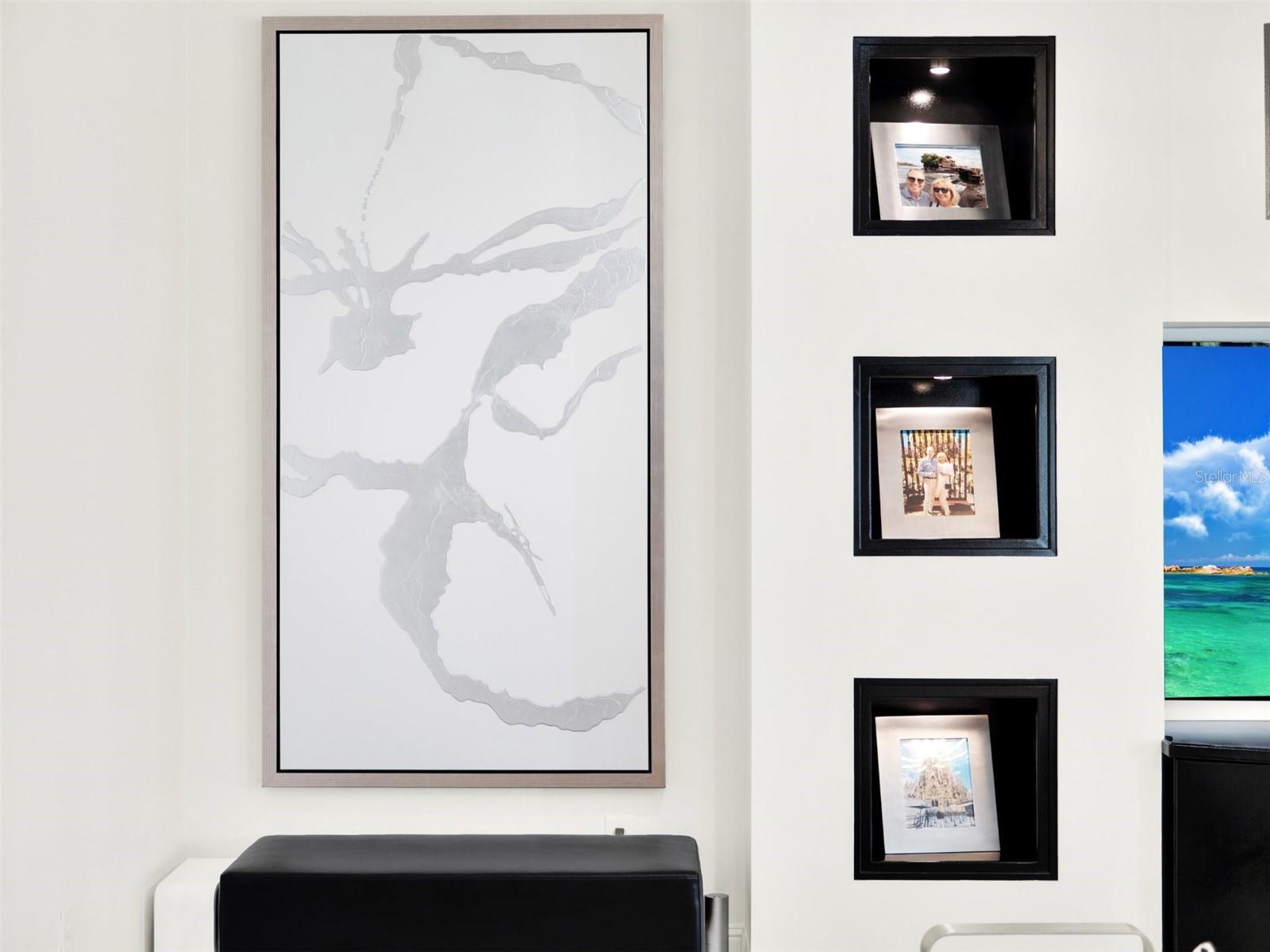 COACH HOMES/KENSINGTON SHORES - Residential