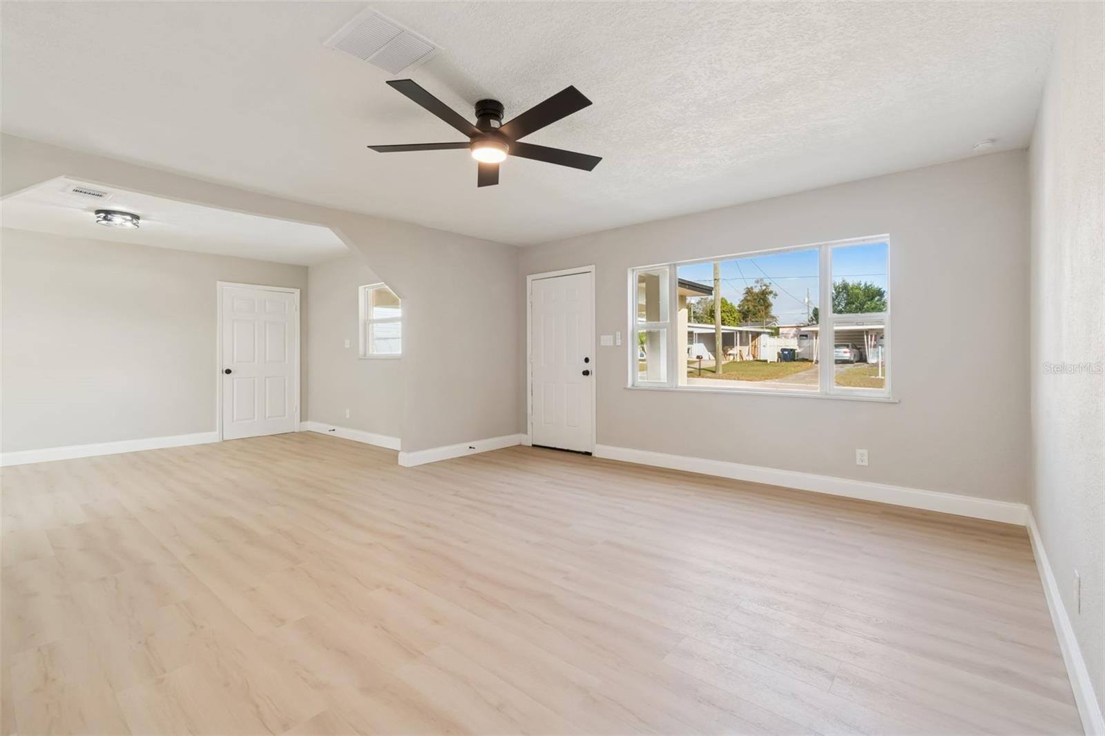 AYALAS GROVE SUB 1ST - Residential