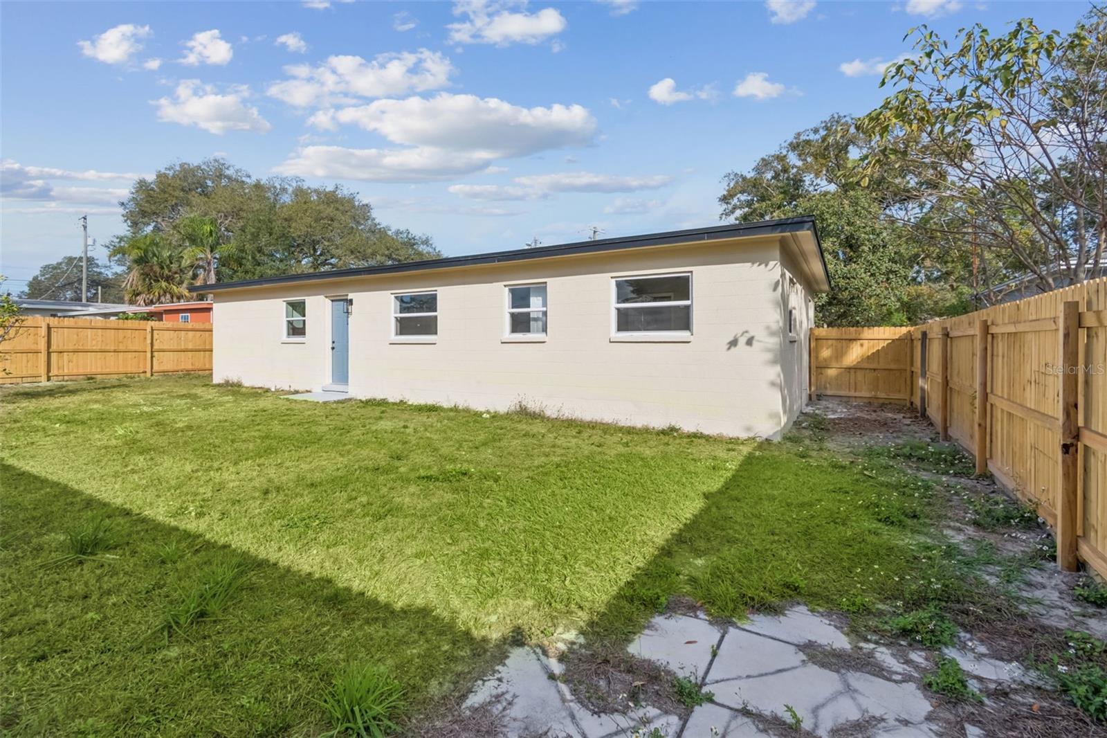 AYALAS GROVE SUB 1ST - Residential