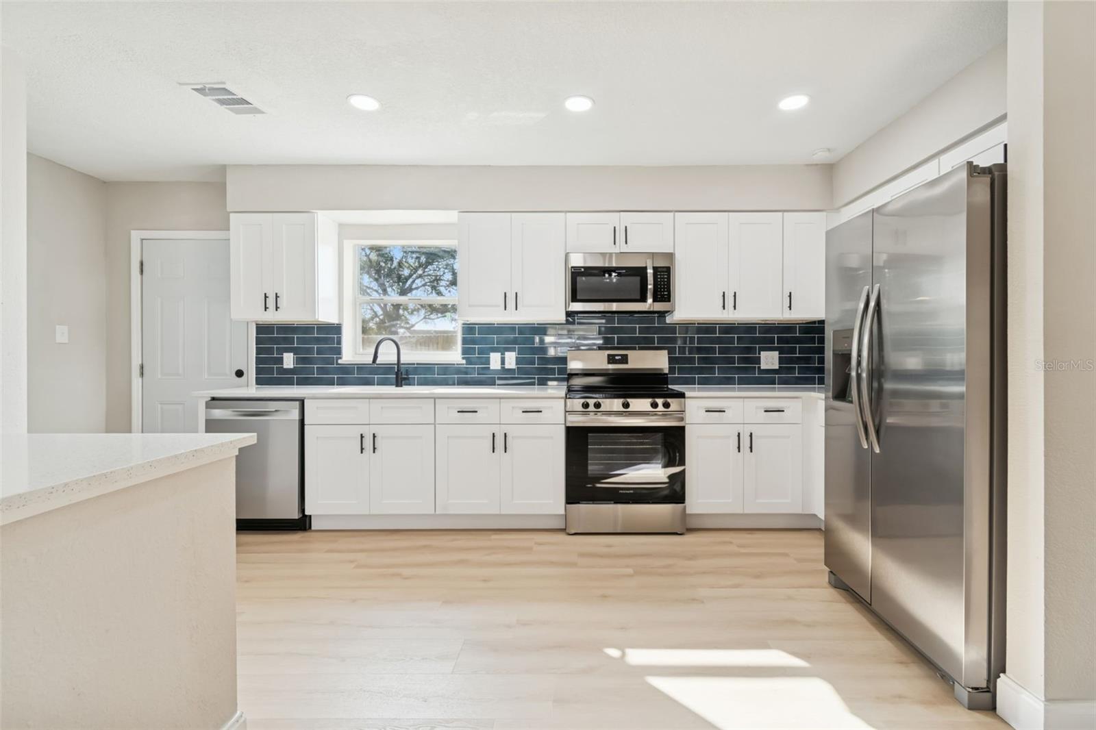 AYALAS GROVE SUB 1ST - Residential