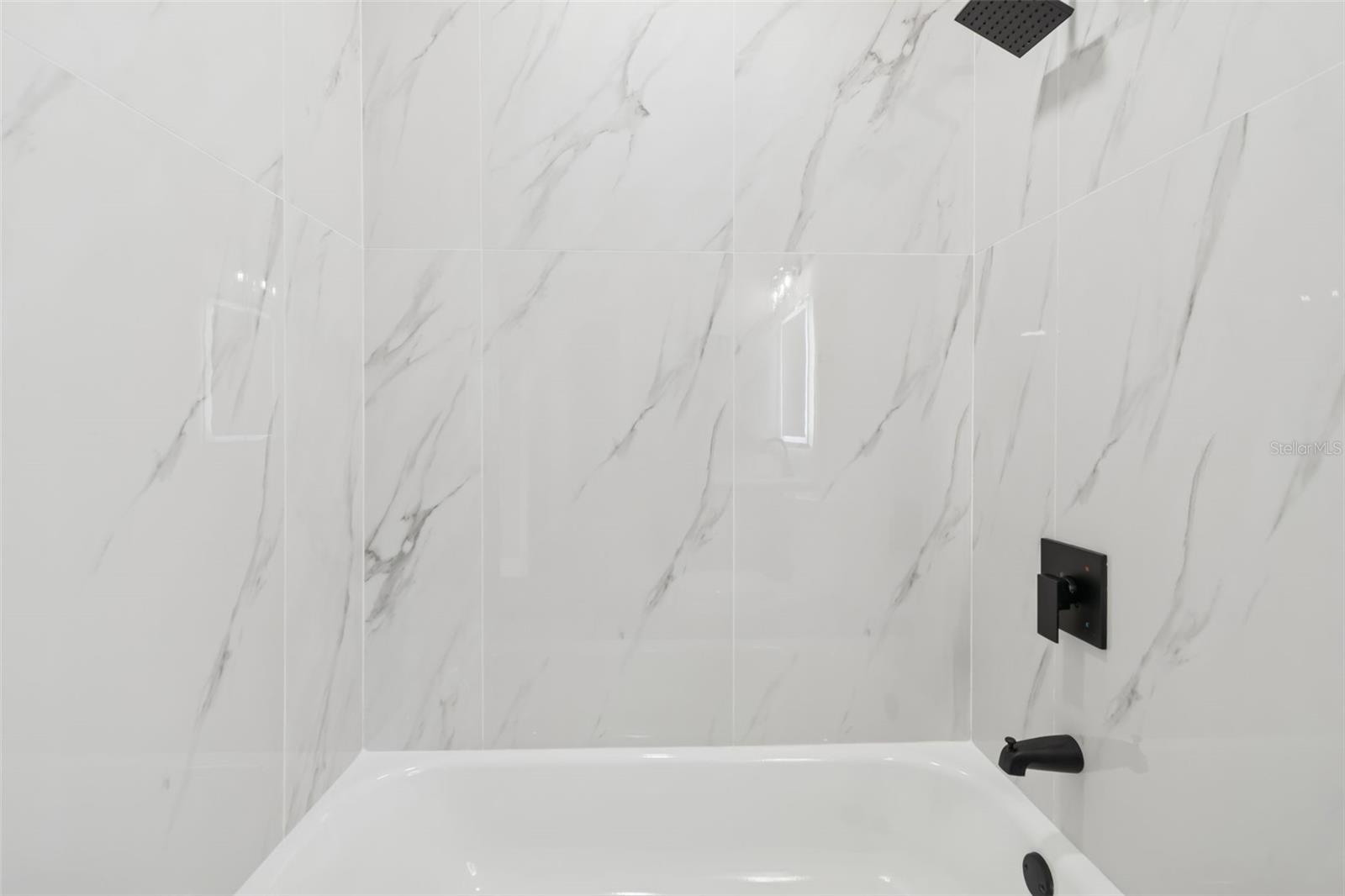 AYALAS GROVE SUB 1ST - Residential