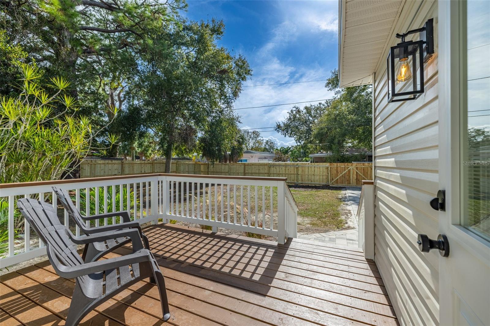 LAKE PASADENA DEV - Residential