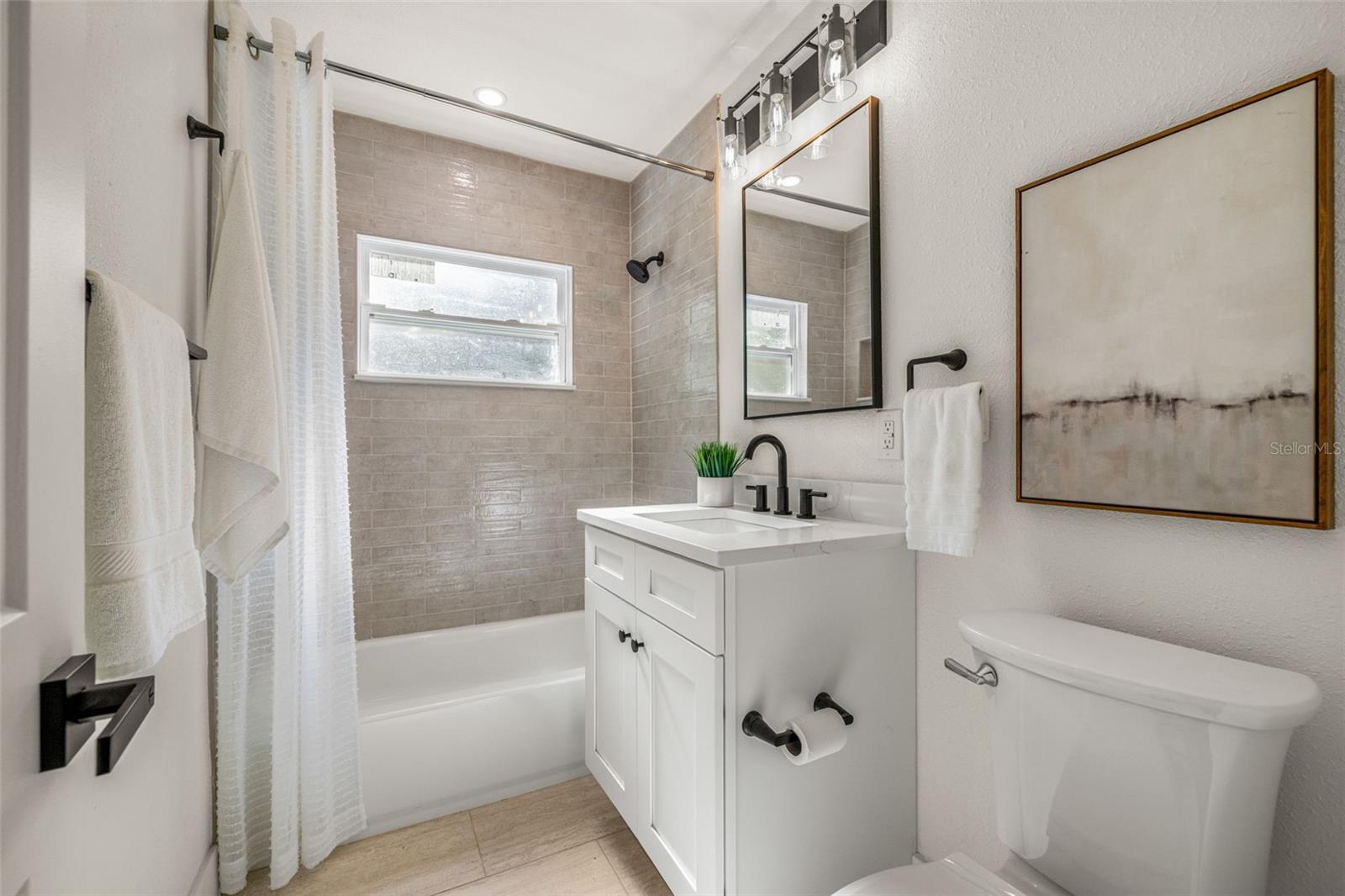 LAKE PASADENA DEV - Residential