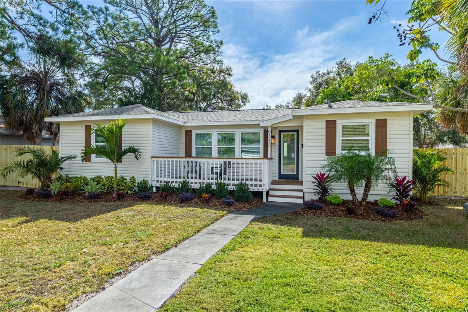 LAKE PASADENA DEV - Residential