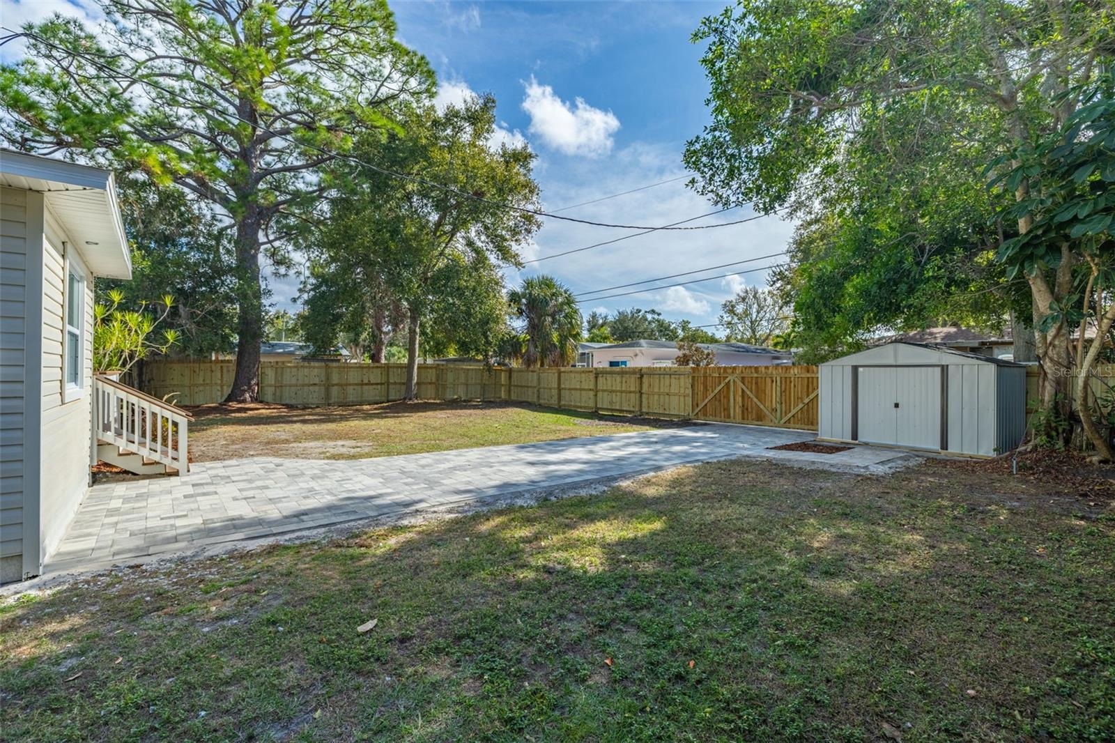 LAKE PASADENA DEV - Residential