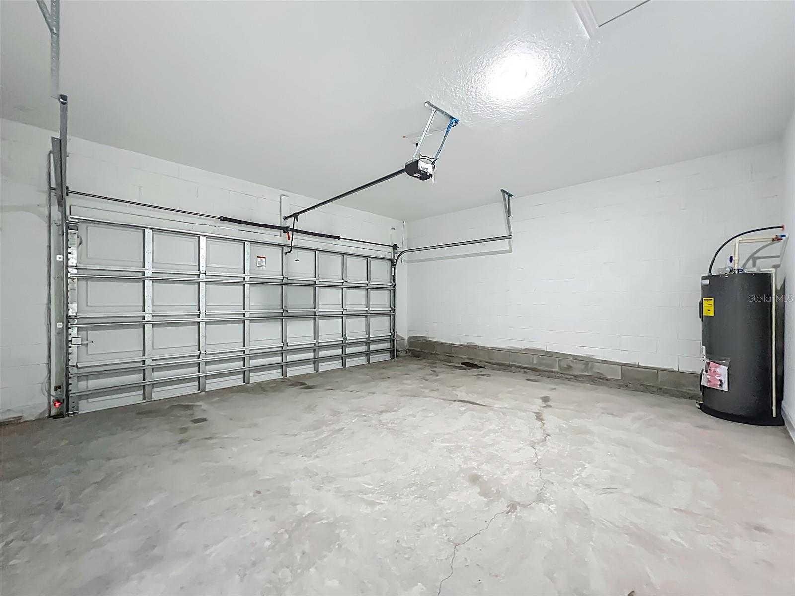 CITRUS SPGS UNIT 23 - Residential Lease