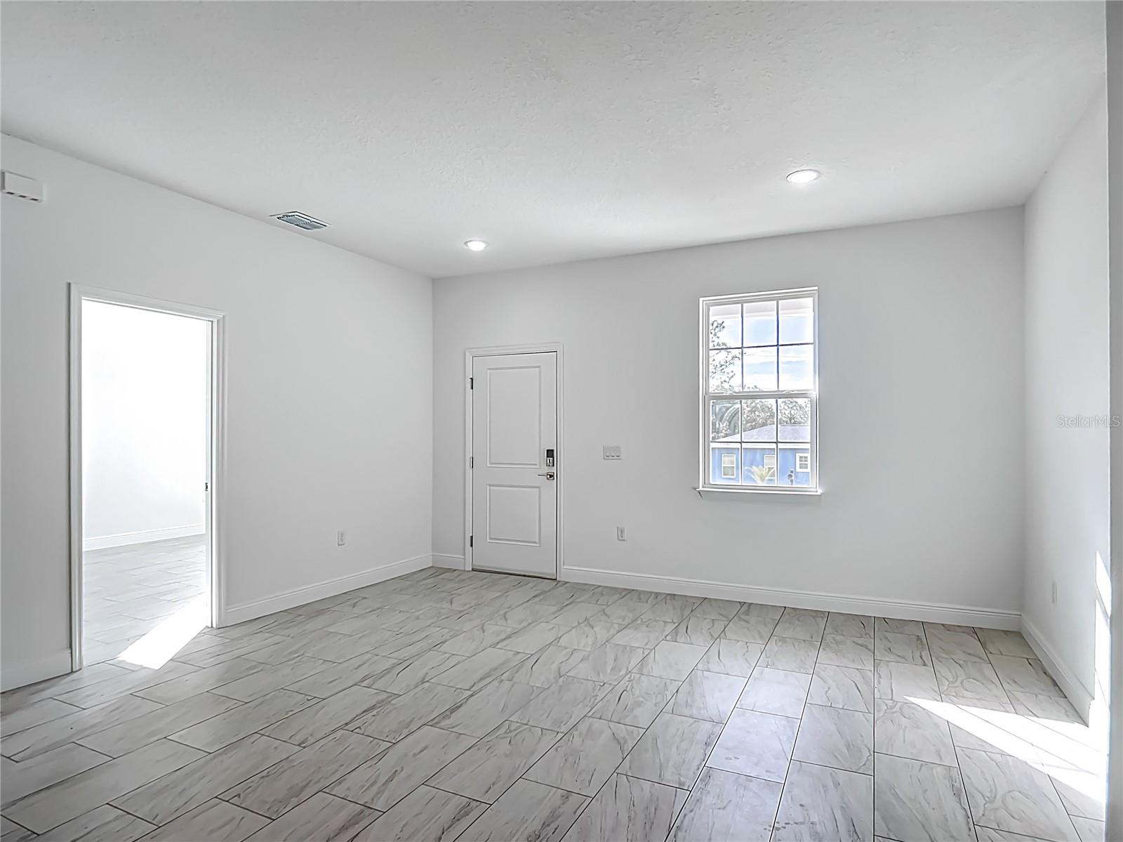 CITRUS SPGS UNIT 23 - Residential Lease