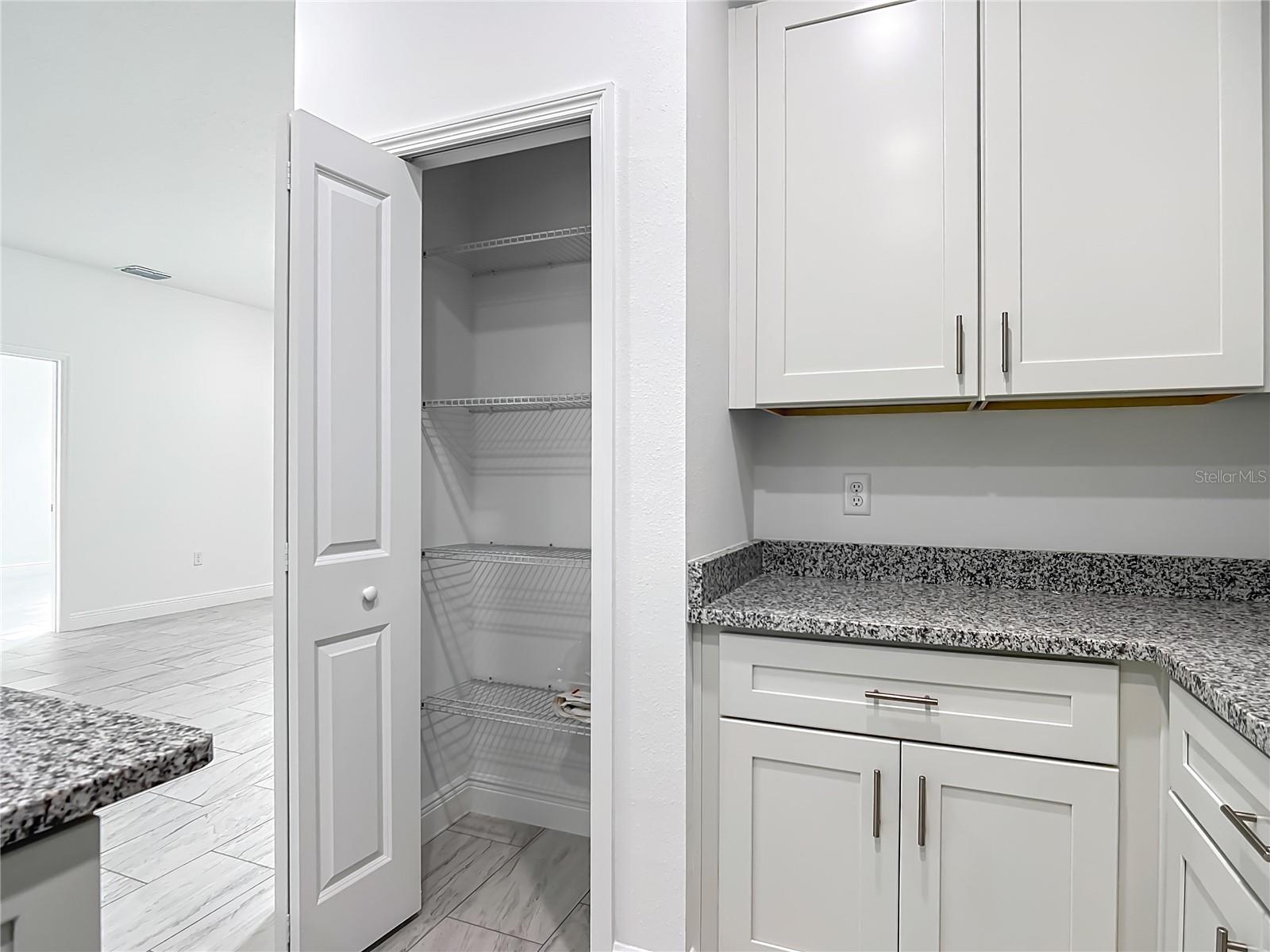 CITRUS SPGS UNIT 23 - Residential Lease