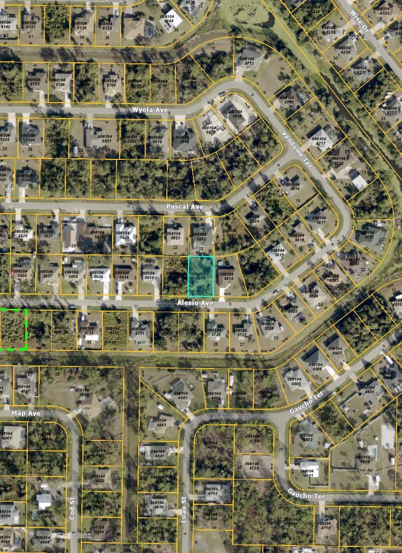 PORT CHARLOTTE SUB 09 - Land