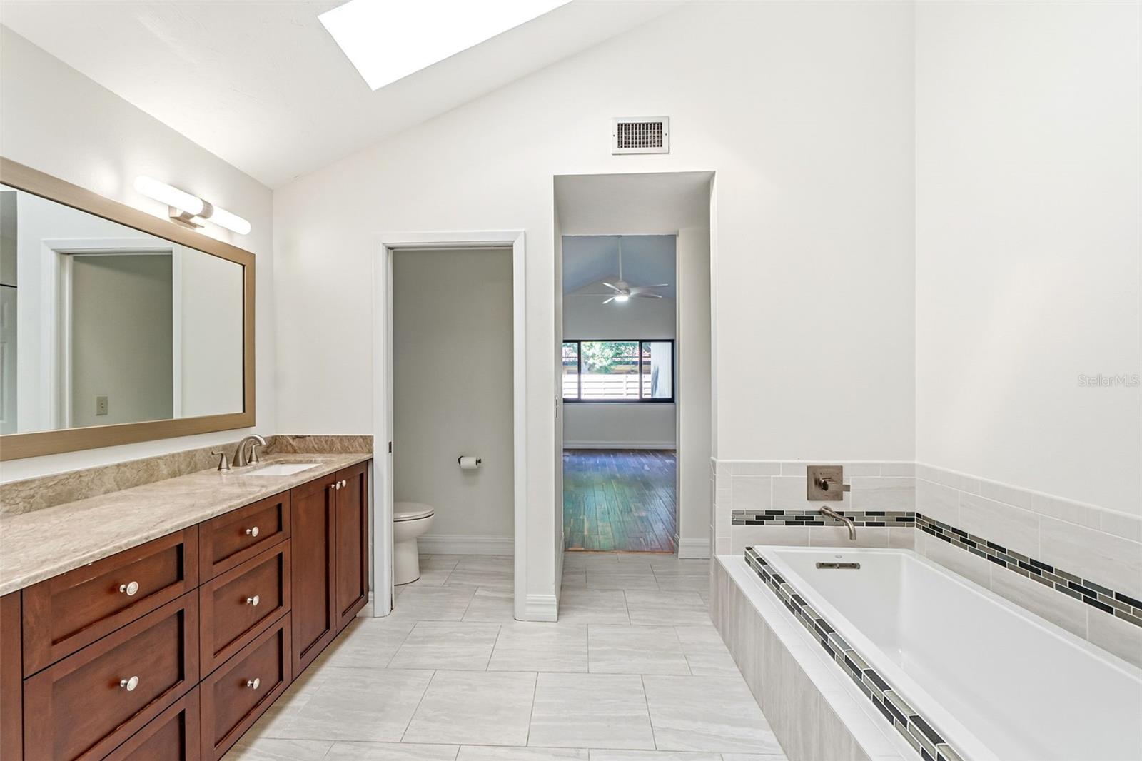 THE LANDINGS - Residential