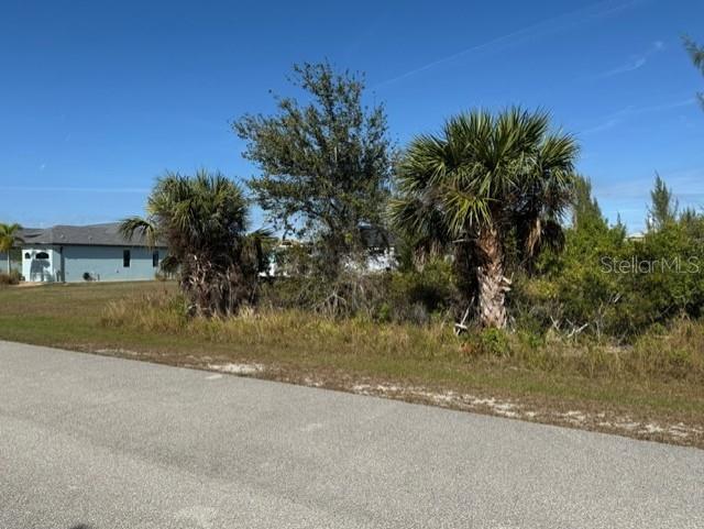 PORT CHARLOTTE SEC 093 - Land