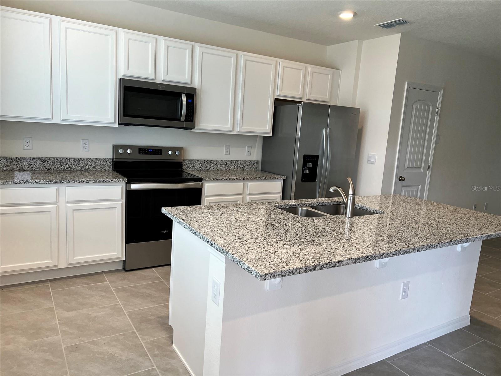 WATERLEIGH - Residential Lease