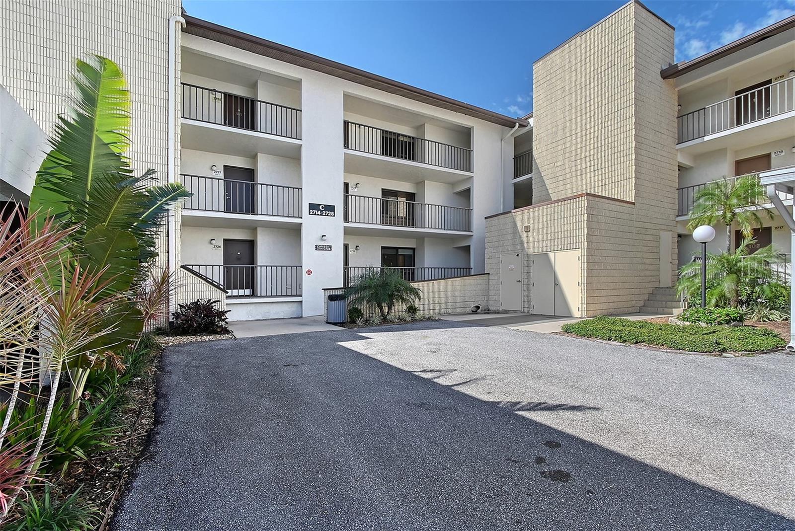 PRICED TO SELL!! You can't help but to fall in love with this beautifully updated 2-bedroom, 2-bathroom condo in the desirable Orchid Oaks community (Building C). Step inside and be captivated by the stunning, redesigned gourmet kitchen, a chef's dream come true, perfect for creating culinary masterpieces. Peace of mind comes standard with impact windows, sliders, and doors, along with the convenience of easy-care tile flooring throughout. A new A/C in 2020 and a brand-new hot water heater underscore the meticulous care this home has received. Unwind on your private lanai overlooking a serene park bordering the historic Phillippi Creek. Orchid Oaks offers resort-style amenities, including a gazebo with grills, a sparkling community pool, and a clubhouse. This pet-friendly community even boasts its own dog park! Nestled amidst mature oaks and lush landscaping, you're just minutes from Siesta Key's world-renowned beaches and the vibrant dining and shopping scene of downtown Sarasota. This is more than a condo; it's a luxurious lifestyle for a Great Price!!