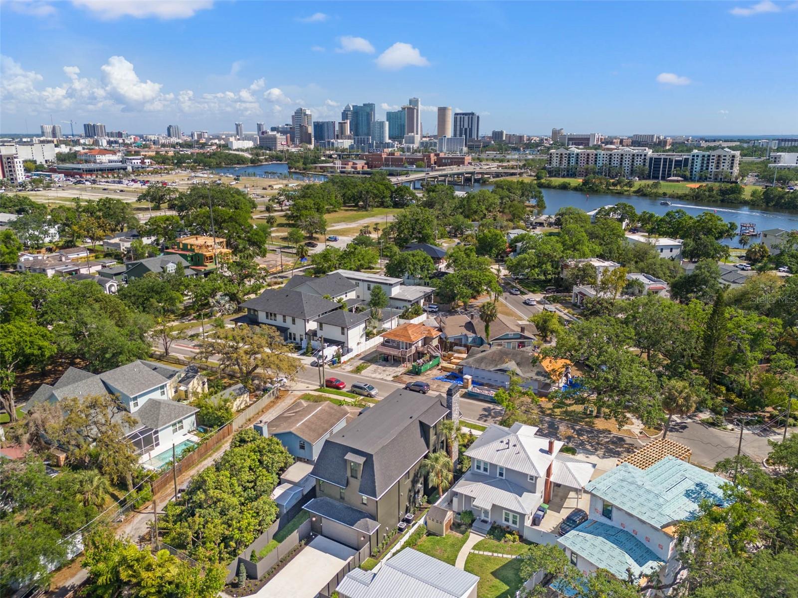 RIDGEWOOD PARK - Residential