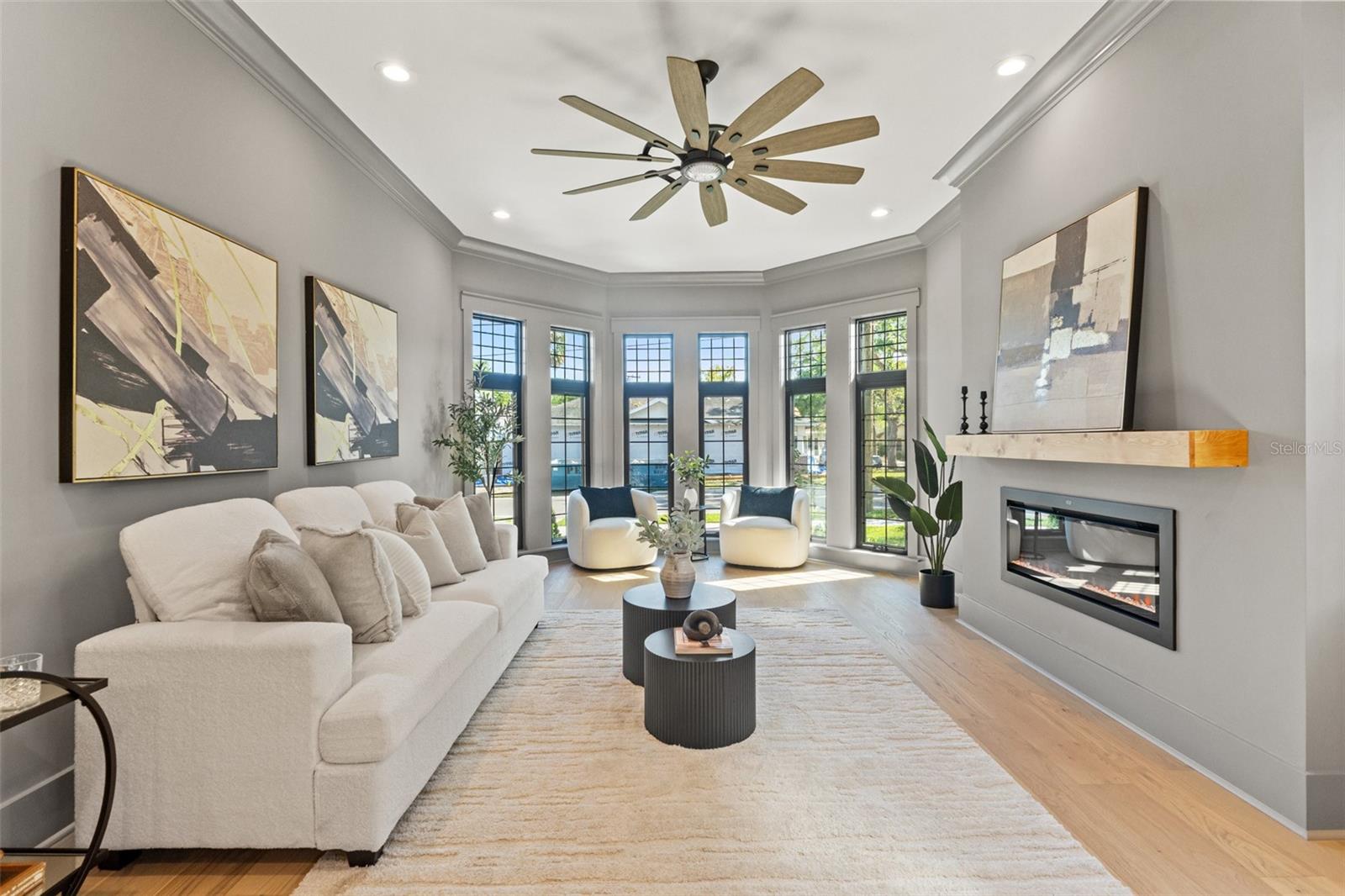 RIDGEWOOD PARK - Residential