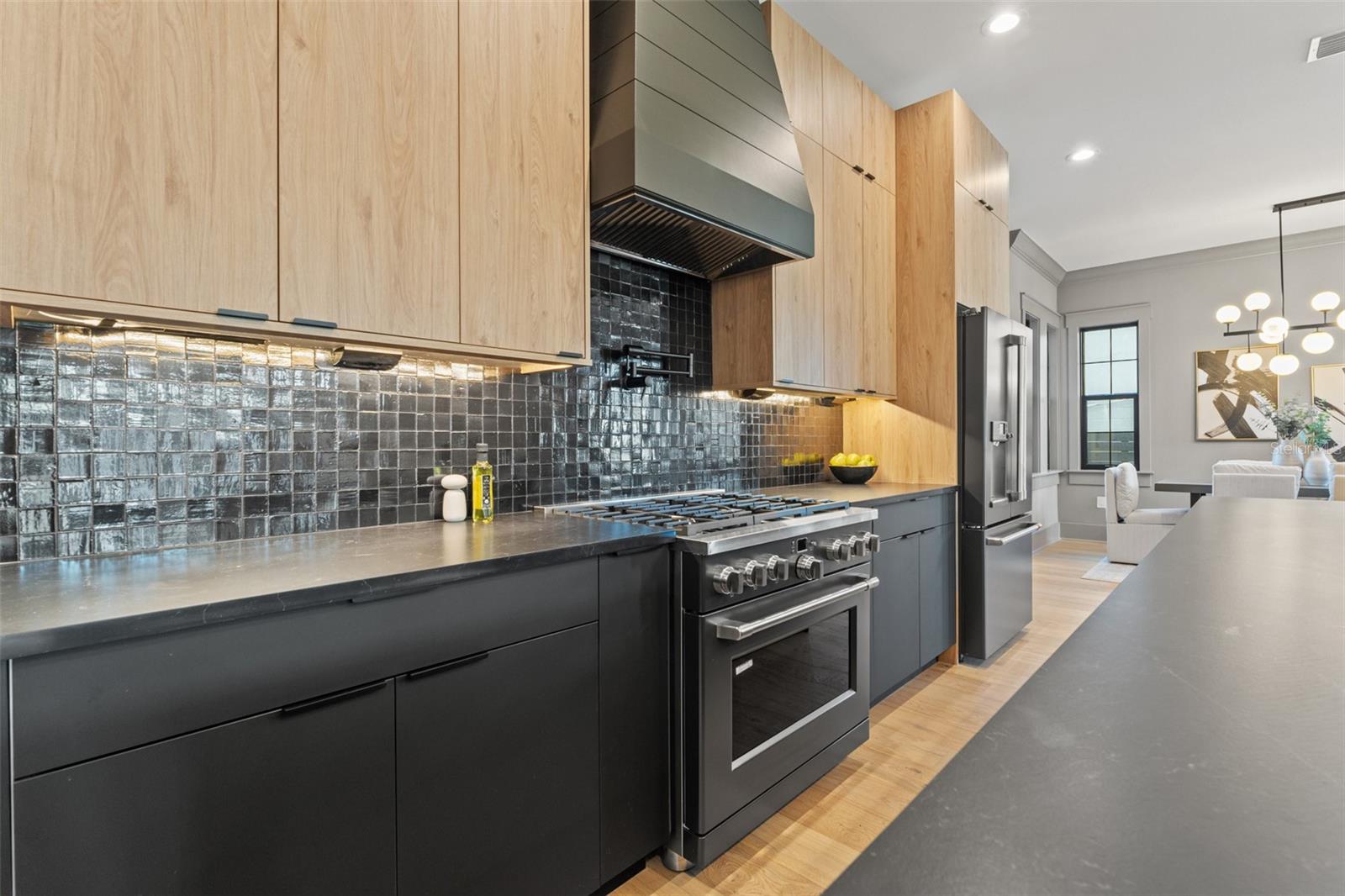 RIDGEWOOD PARK - Residential