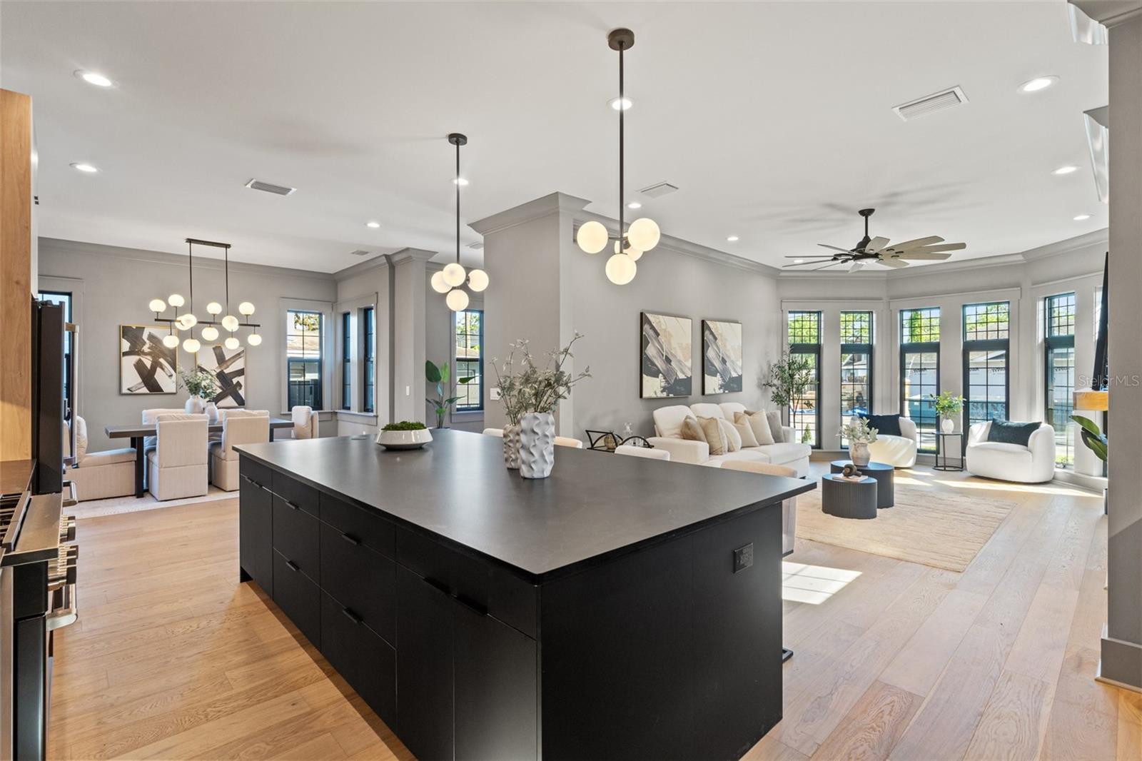 RIDGEWOOD PARK - Residential