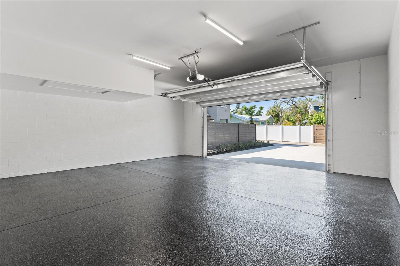 RIDGEWOOD PARK - Residential