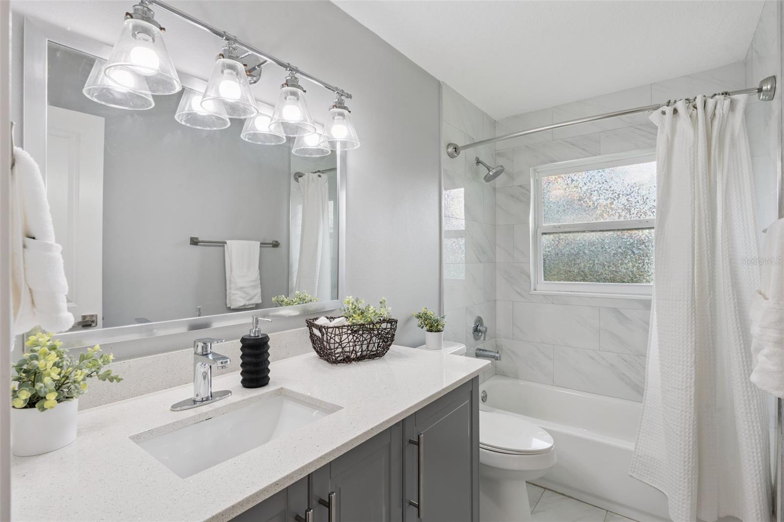 SAN SEBASTIAN HEIGHTS UNIT 3 - Residential