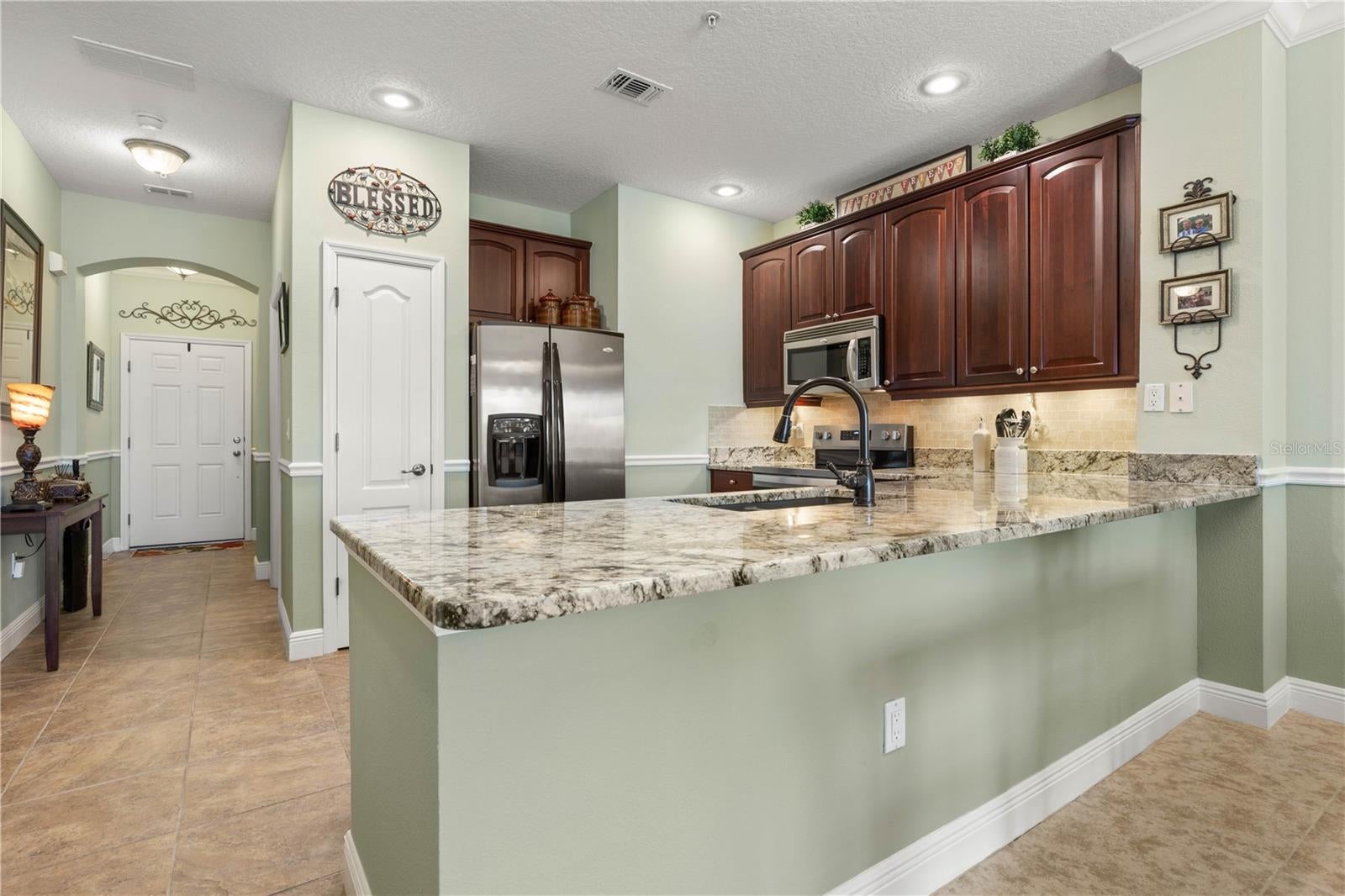 75 RIVERVIEW BEND S 1624