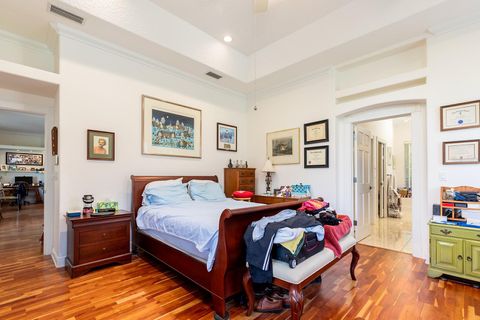 Tiny photo for 590 Crescent Street, Umatilla, FL 32784 (MLS # G5100308)