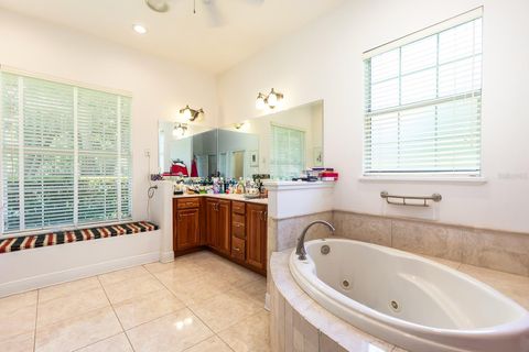 Tiny photo for 590 Crescent Street, Umatilla, FL 32784 (MLS # G5100308)