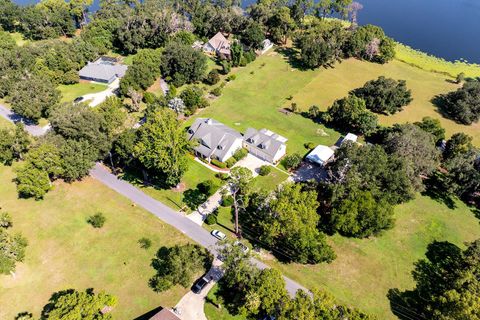 Tiny photo for 590 Crescent Street, Umatilla, FL 32784 (MLS # G5100308)