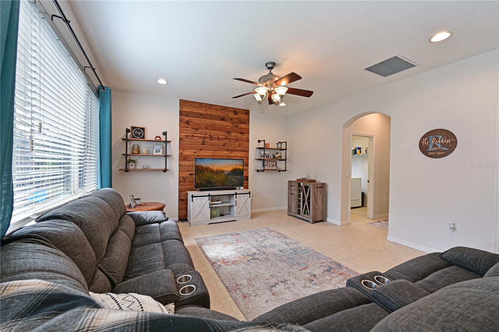 FAIRWAYS AT IMPERIAL LAKEWOODS 3A - Residential