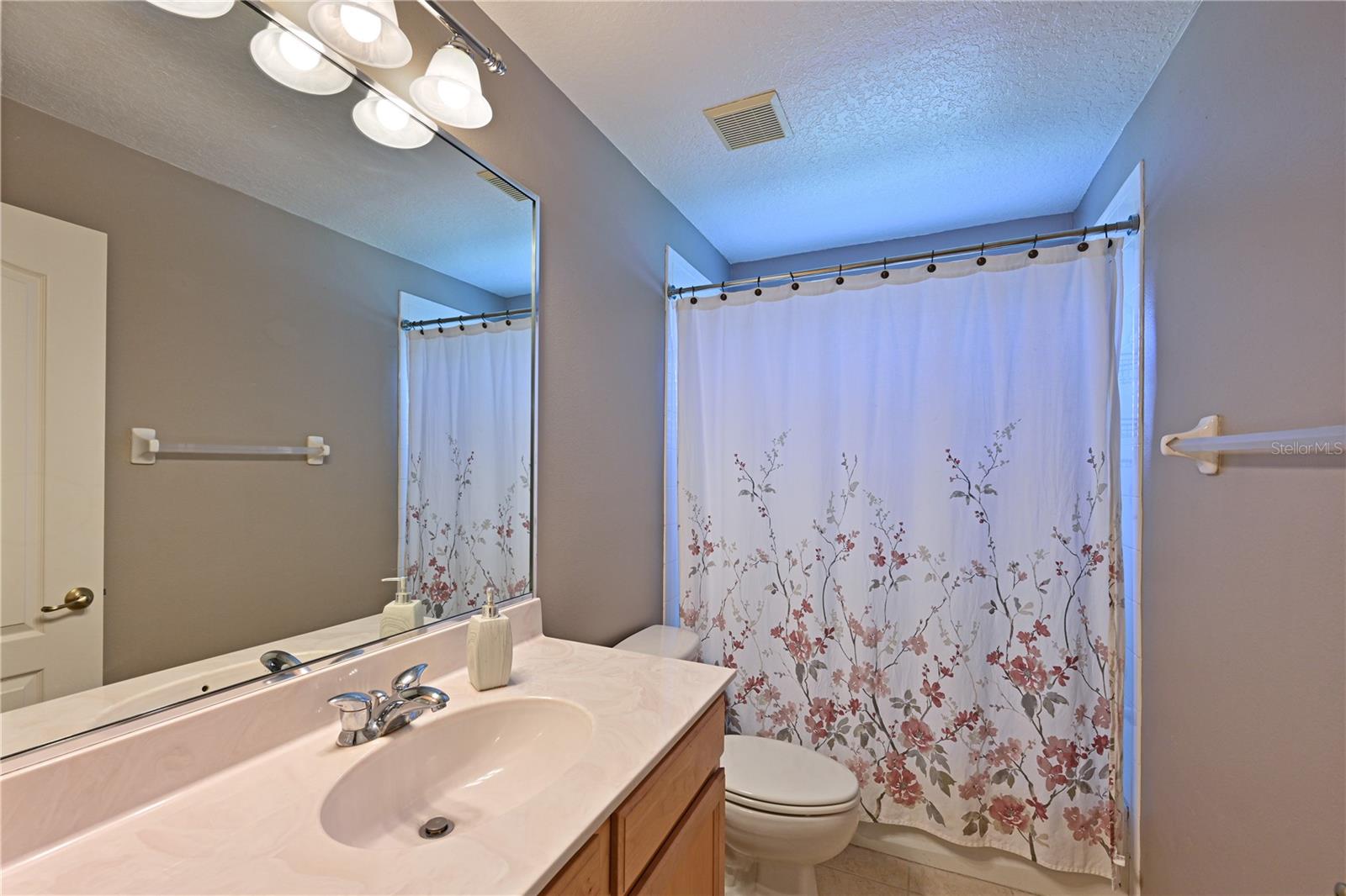 FAIRWAYS AT IMPERIAL LAKEWOODS 3A - Residential