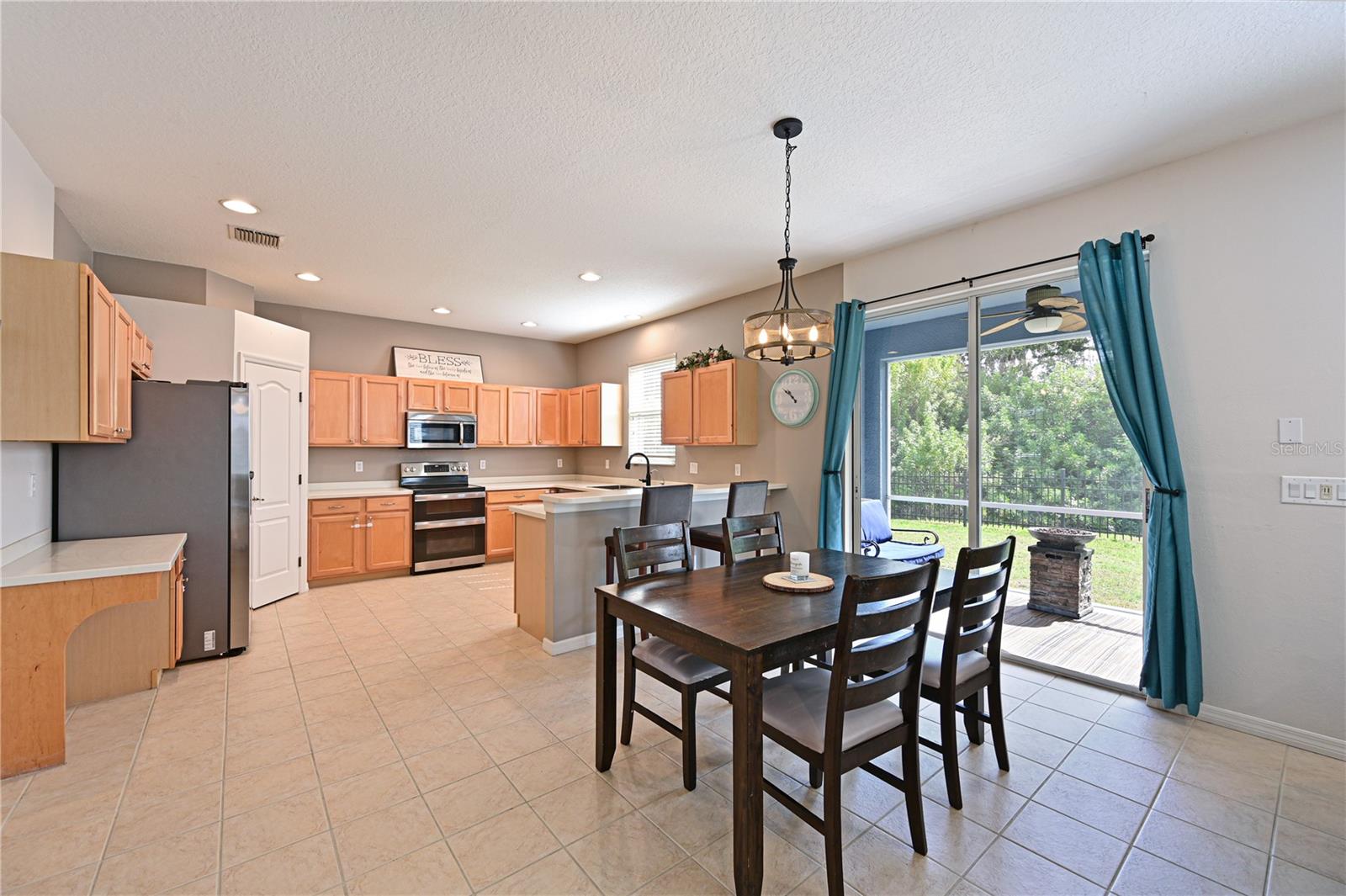 FAIRWAYS AT IMPERIAL LAKEWOODS 3A - Residential