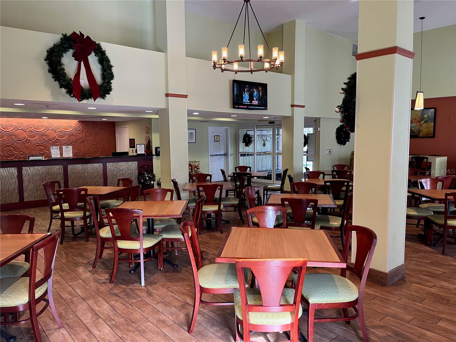 MERIDIAN PALMS COMM CONDO - Residential