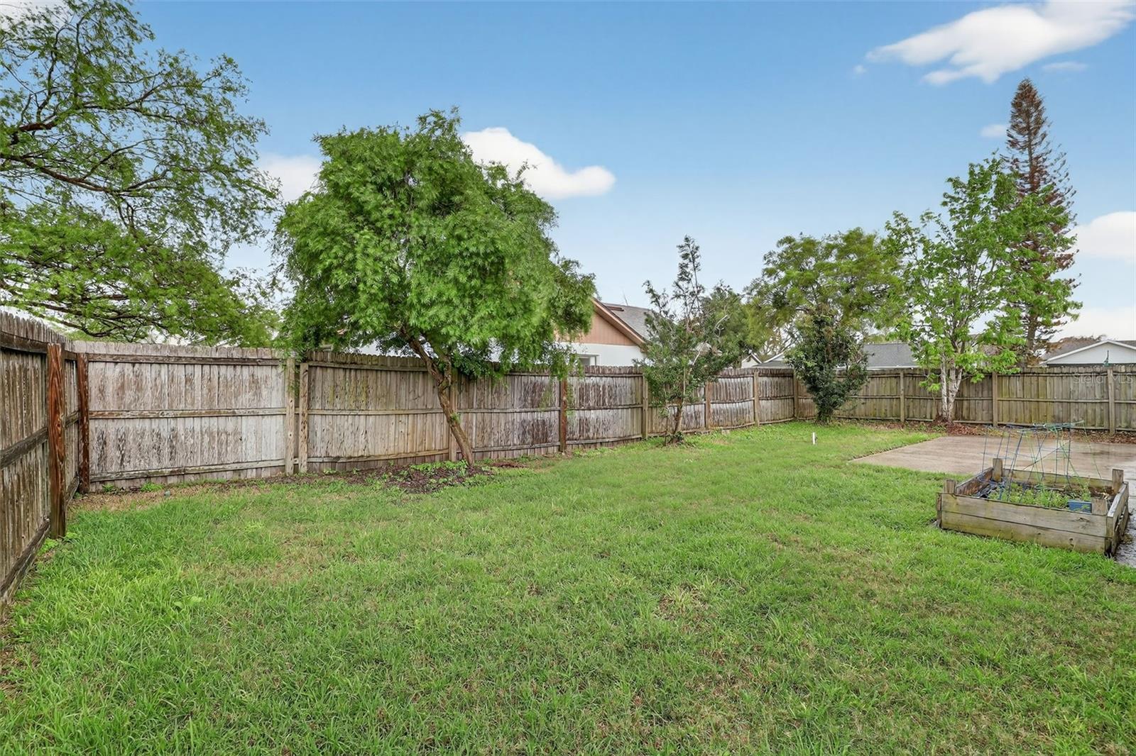 HUNTERS TRACE - Residential