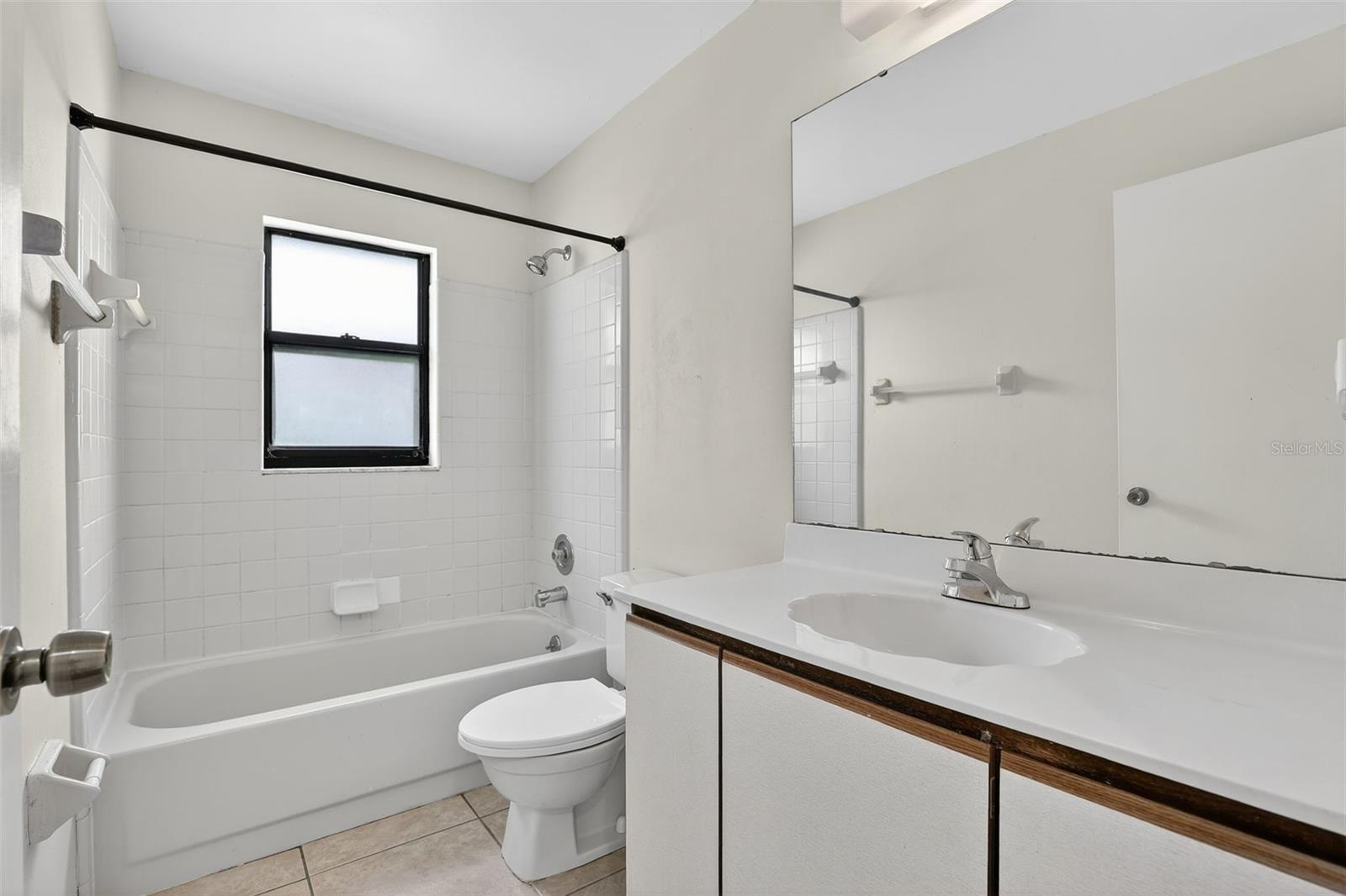 HUNTERS TRACE - Residential