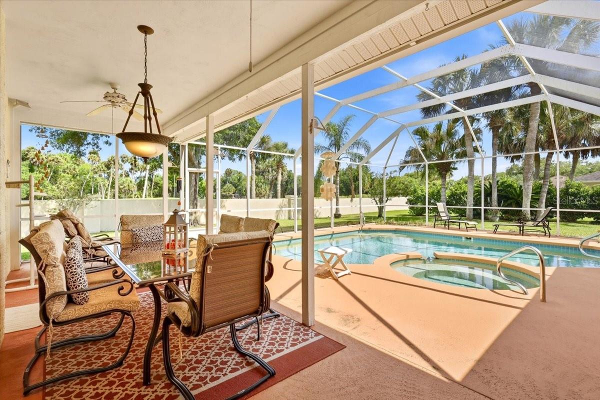 CARLSON PARK ESTATES - Residential