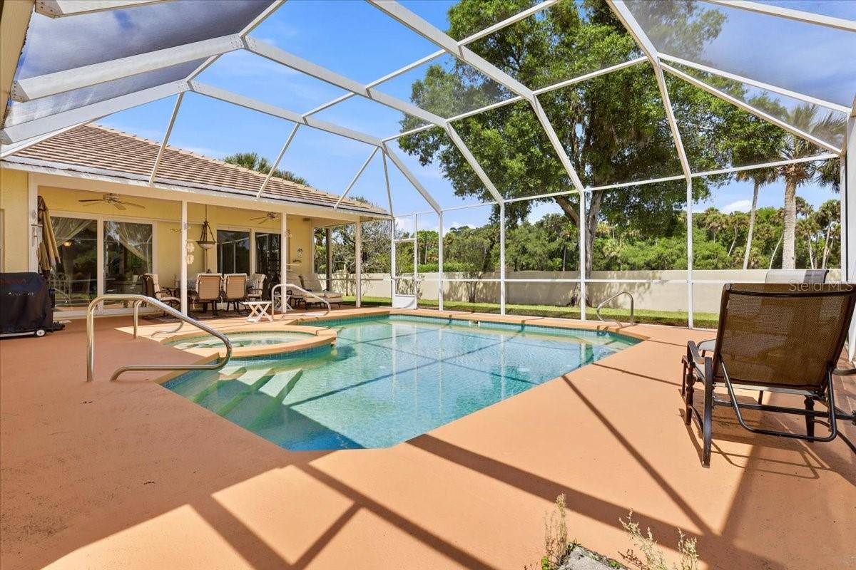 CARLSON PARK ESTATES - Residential