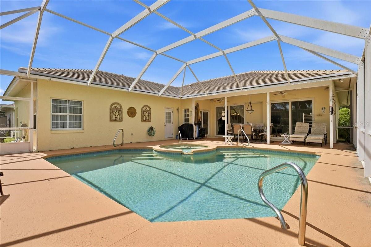 CARLSON PARK ESTATES - Residential