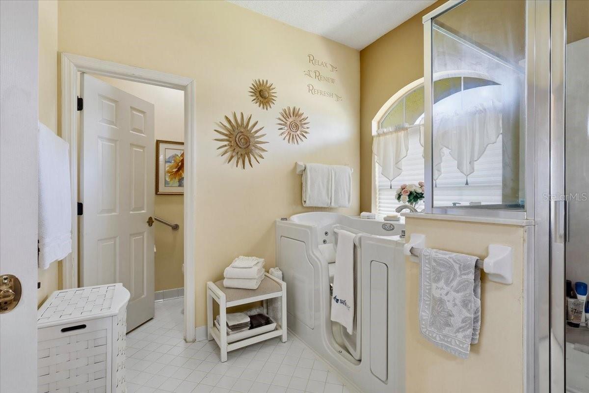 CARLSON PARK ESTATES - Residential