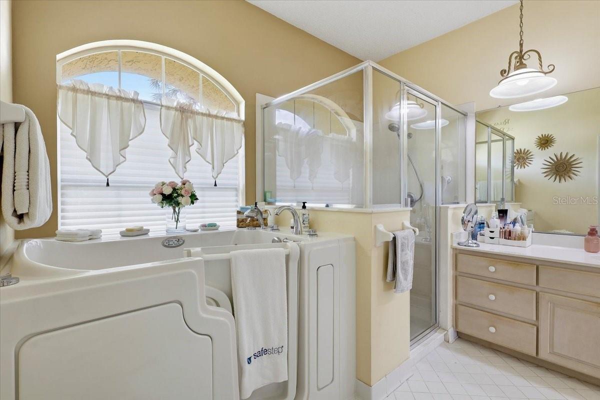 CARLSON PARK ESTATES - Residential