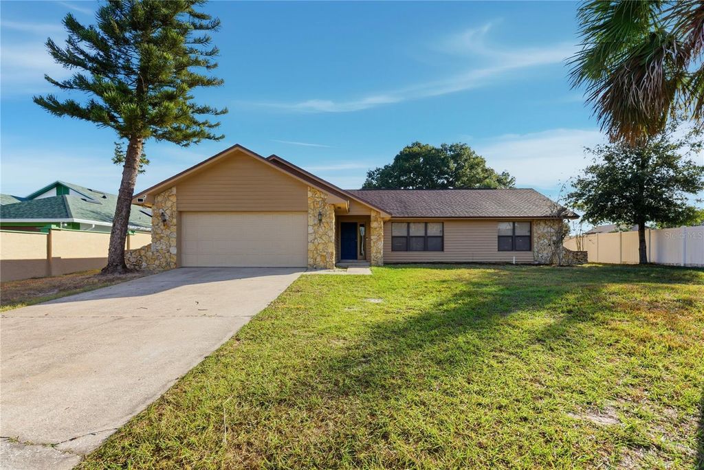 Photo of 4129 Bibb Lane, Orlando, FL 32817 (MLS # O6364843)