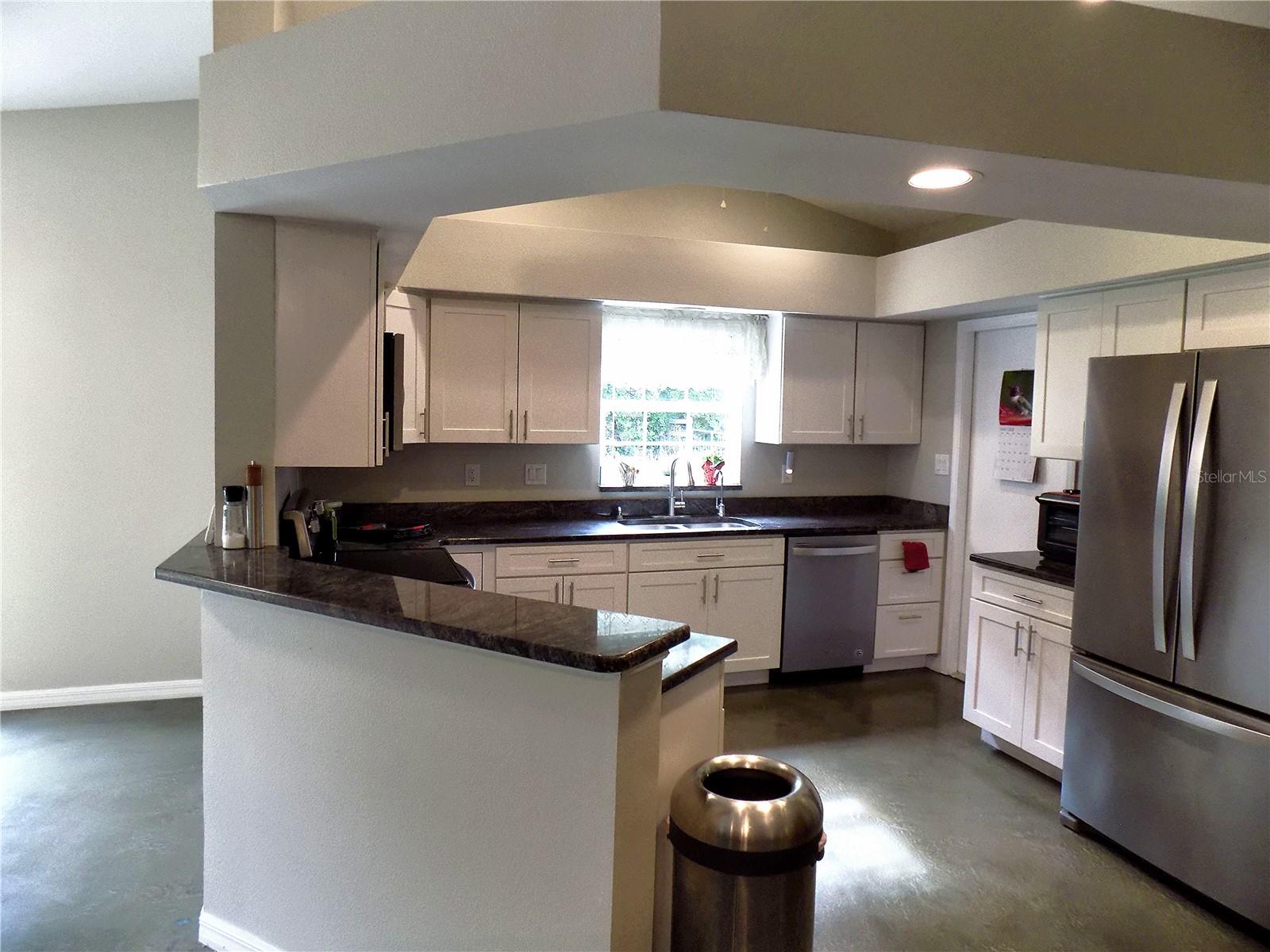 3374 COOPER ROAD