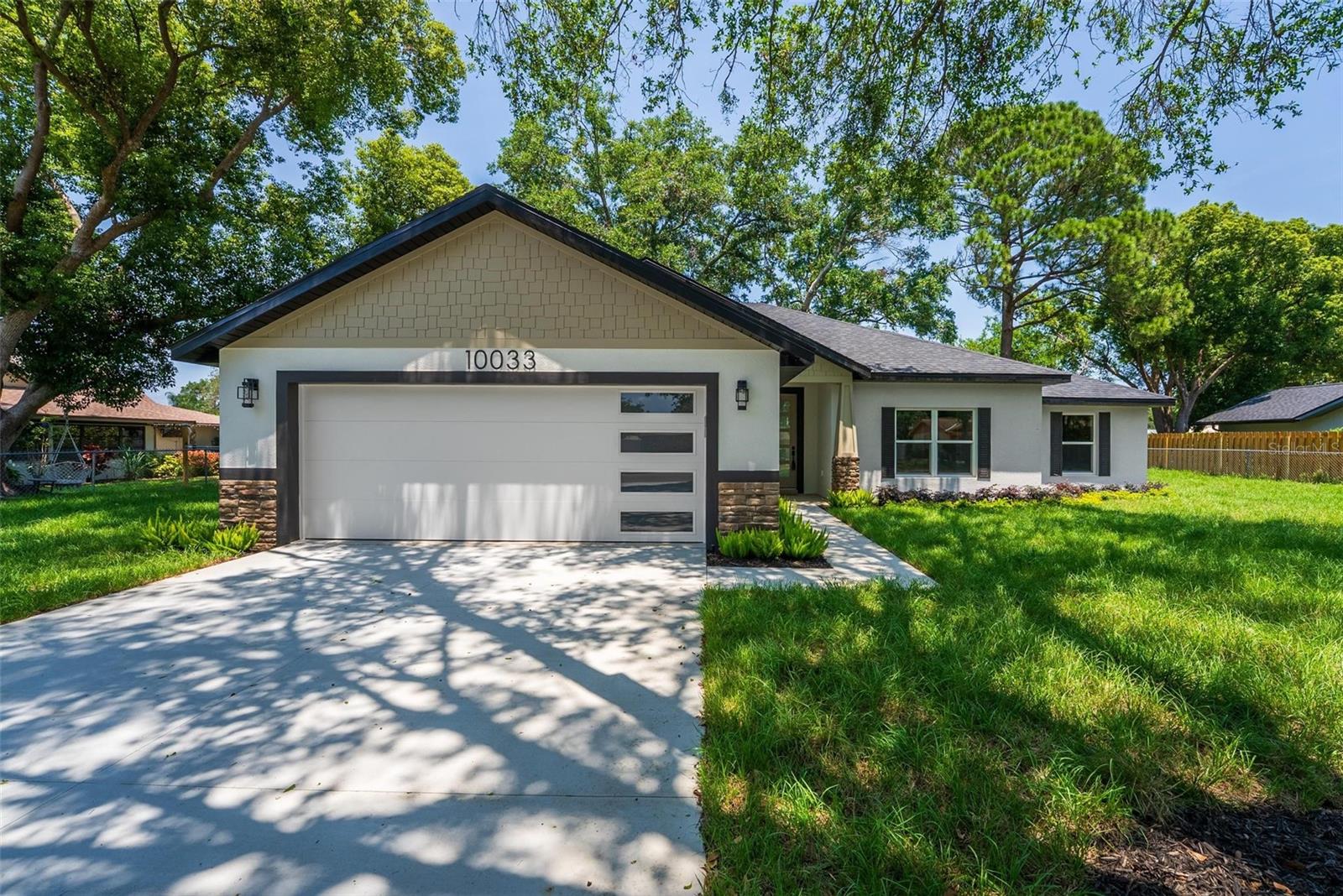 10033 CANTERBURY DRIVE